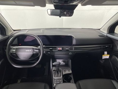 New 2026 Kia Sportage SX FWD image 35