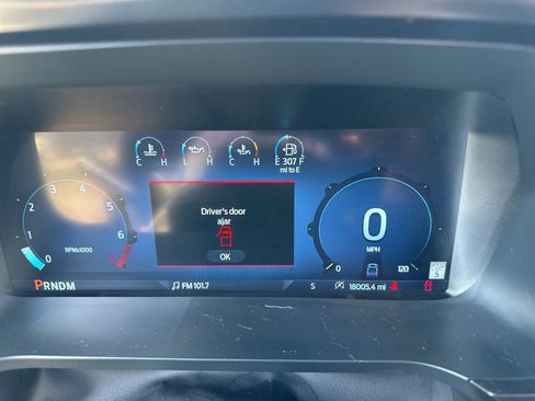 Used 2025 Ford F150 King Ranch w/ FX4 Off-Road Package AWD/4WD image 26