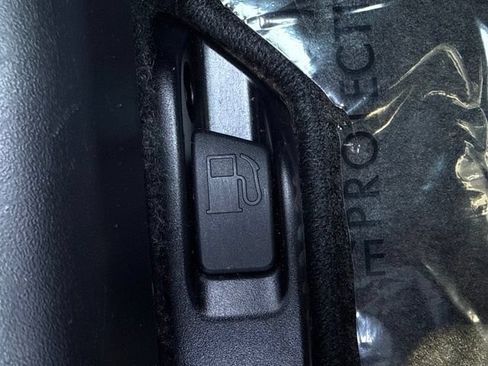 Used 2012 Toyota Prius C Four FWD image 33