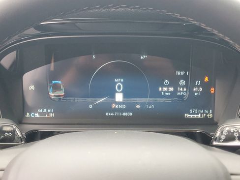 New 2026 Lincoln Corsair Premiere AWD/4WD image 18