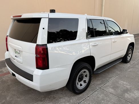 Used 2016 Chevrolet Tahoe 2WD w/ Remote Keyless Entry Package image 3