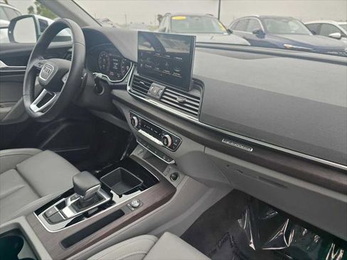 Used 2023 Audi Q5 2.0T Premium Plus w/ Premium Plus Package image 12