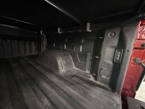 Used 2023 GMC Sierra 1500 AT4 w/ AT4 Premium Package AWD/4WD image 15