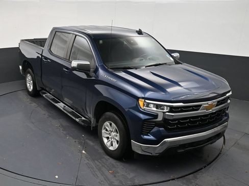 Used 2023 Chevrolet Silverado 1500 LT RWD image 18