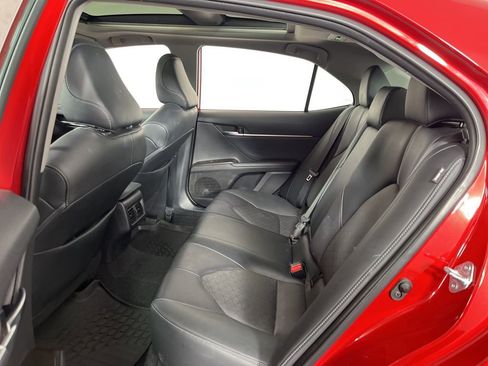 Used 2022 Toyota Camry XSE image 23