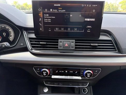 Used 2025 Audi Q5 2.0T Premium AWD/4WD image 33