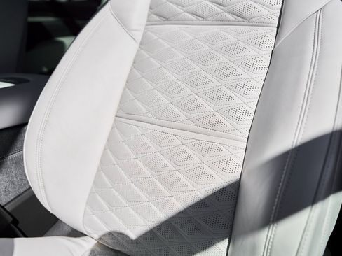 Used 2026 Cadillac Escalade V image 55