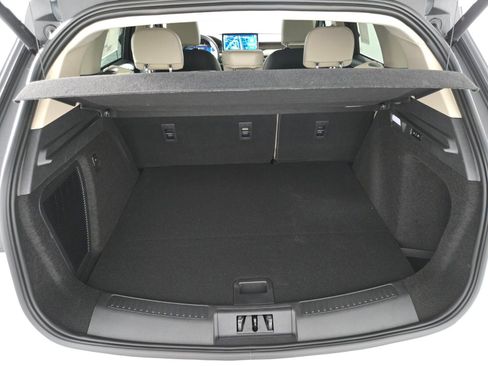 New 2026 Lincoln Corsair Grand Touring AWD/4WD image 17