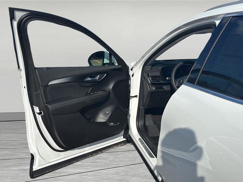 New 2026 Buick Envision Preferred image 16