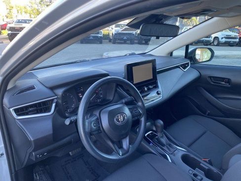 Used 2024 Toyota Corolla LE image 10