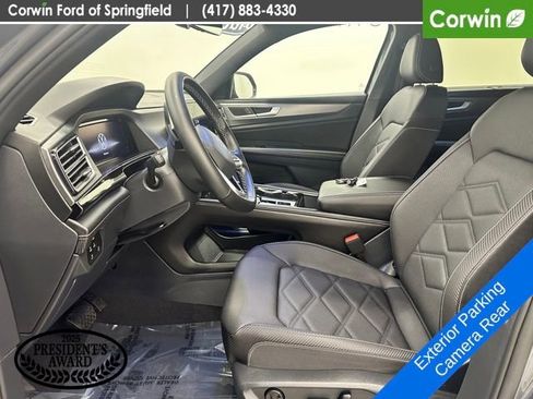 Used 2025 Volkswagen Atlas Cross Sport SE AWD/4WD image 20
