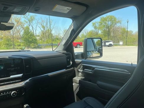 Used 2024 Chevrolet Silverado 3500 LTZ w/ LTZ Plus Package AWD/4WD image 27