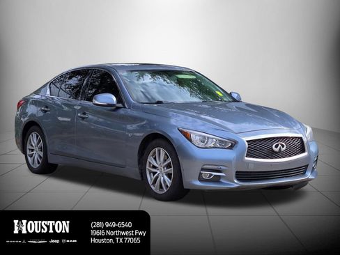 Used 2015 INFINITI Q50 Premium w/ Navigation Package AWD/4WD image 3