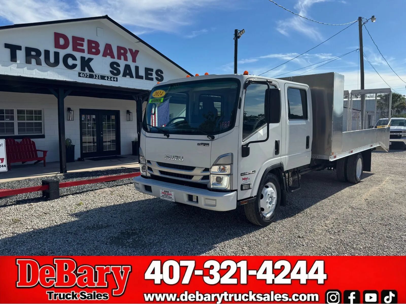 Used 2024 Isuzu NPR RWD image 1