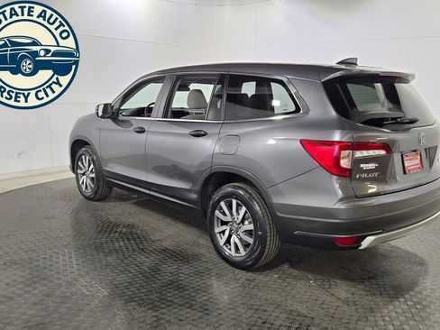 Used 2019 Honda Pilot EX image 5