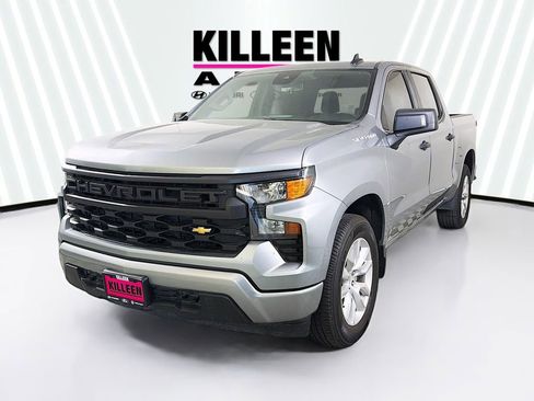 Used 2024 Chevrolet Silverado 1500 Custom RWD image 3