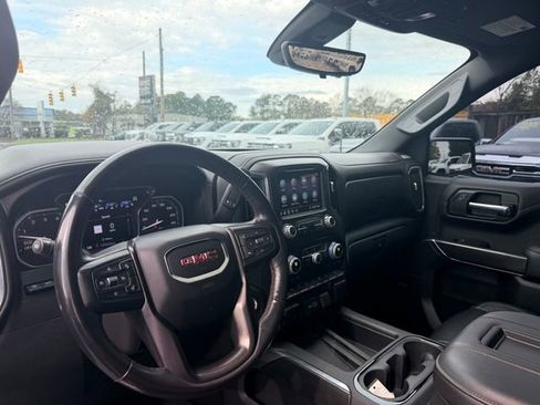 Used 2020 GMC Sierra 1500 AT4 w/ AT4 Premium Package image 15