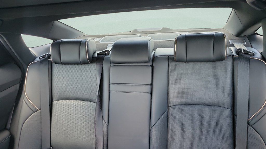 Used 2023 Toyota Crown Platinum AWD/4WD image 11