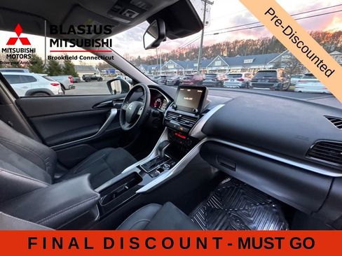 Used 2023 Mitsubishi Eclipse Cross SE AWD/4WD image 18