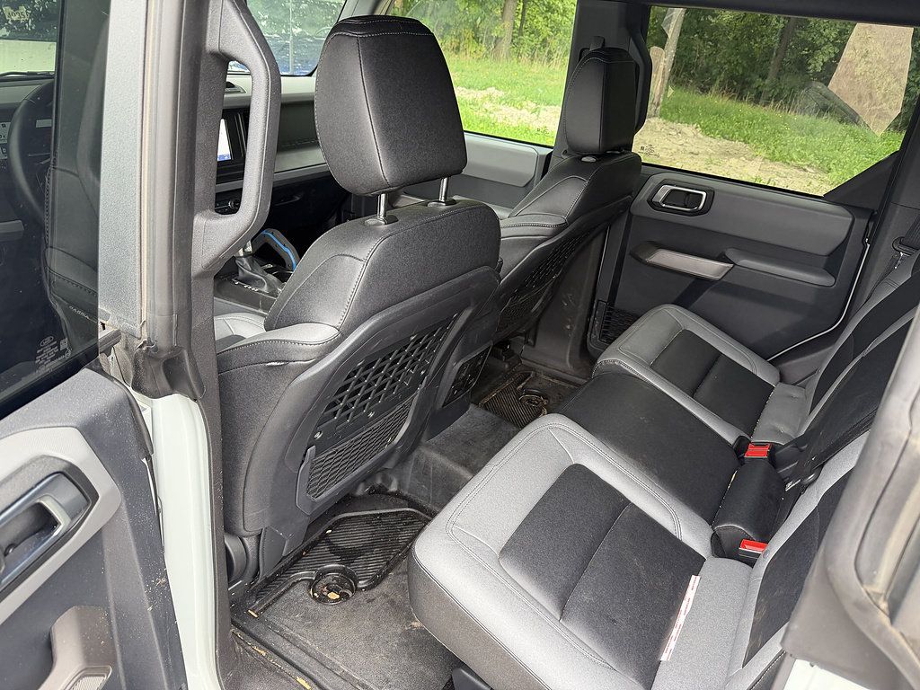Used 2023 Ford Bronco Black Diamond AWD/4WD image 6
