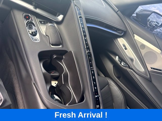 Used 2024 Chevrolet Corvette Stingray Preferred Cpe w/ Z51 Performance Package RWD image 6
