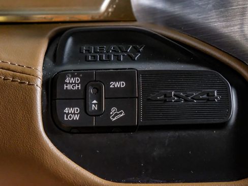 Used 2019 RAM 2500 Limited image 25