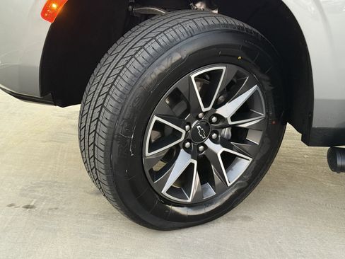 Used 2023 Chevrolet Tahoe Z71 w/ Luxury Package image 17