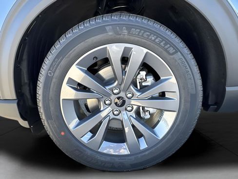 New 2026 Ford Explorer Active w/ Active Comfort Package AWD/4WD image 19
