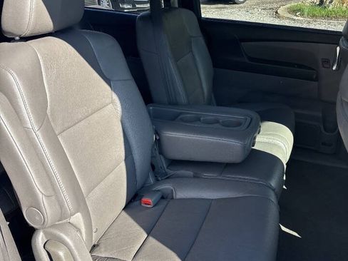 Used 2016 Honda Odyssey EX-L image 18