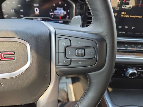 Used 2024 GMC Sierra 1500 Elevation w/ LPO, Elevation Black Package AWD/4WD image 19