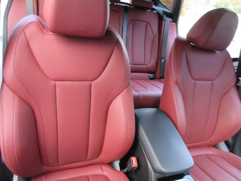 Used 2024 BMW X3 xDrive30i w/ Convenience Package image 31