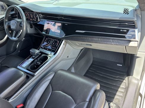 Used 2019 Audi Q8 Prestige AWD/4WD image 13