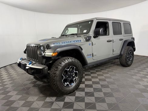 Used 2022 Jeep Wrangler Unlimited Rubicon 4xe AWD/4WD image 4