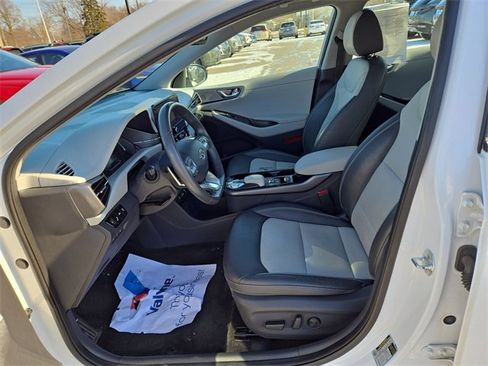 Used 2020 Hyundai Ioniq Limited image 23