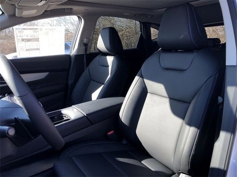 Certified 2025 Nissan Murano SL image 22