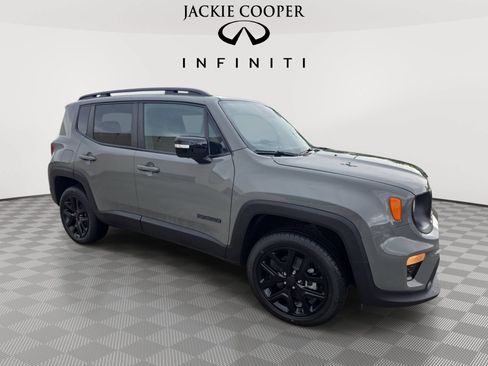 Used 2022 Jeep Renegade Altitude w/ Convenience Group AWD/4WD image 3