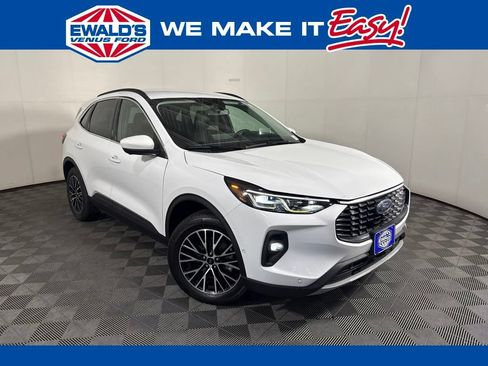 Used 2023 Ford Escape SE w/ PHEV Premium Package FWD image 1