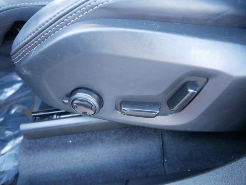 Certified 2023 Volvo XC90 B6 Ultimate w/ Lounge Package image 14