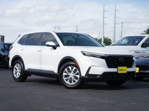Used 2024 Honda CR-V LX image 2