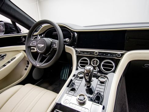 New 2026 Bentley Continental GT image 15
