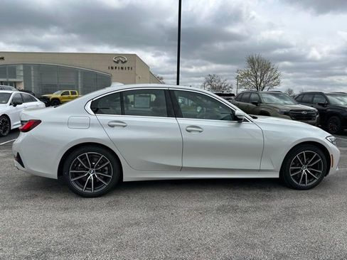 Certified 2022 BMW 330i xDrive Sedan w/ Premium Package 2 image 8