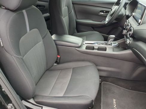 Used 2024 Nissan Sentra SV image 29