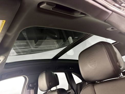 Used 2024 Porsche Macan Turbo w/ Premium Plus Package image 19