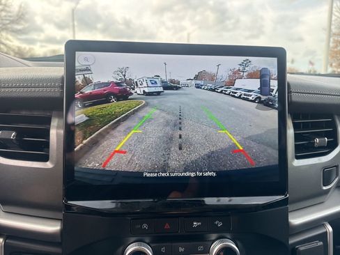 Certified 2024 Ford Expedition Max XLT image 20