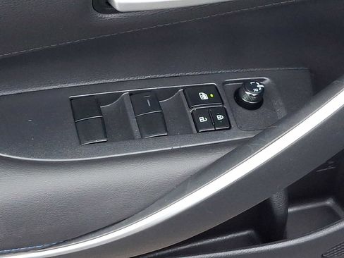 Certified 2020 Toyota Corolla SE image 27