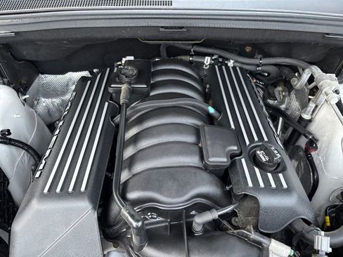 Used 2020 Jeep Grand Cherokee SRT image 26