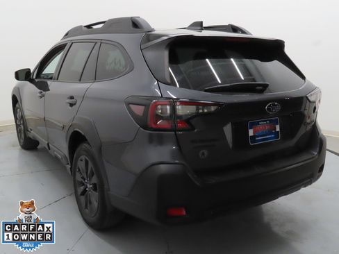Used 2024 Subaru Outback Onyx Edition image 8