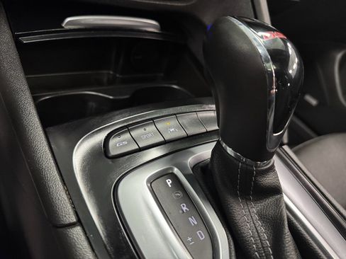 Used 2019 Buick Regal GS image 29