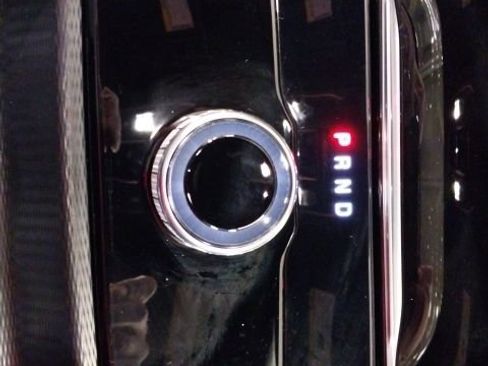 New 2025 Jeep Grand Cherokee Altitude image 18