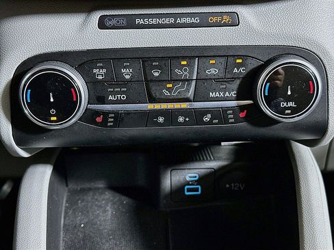 Used 2023 Ford Escape Active AWD/4WD image 16